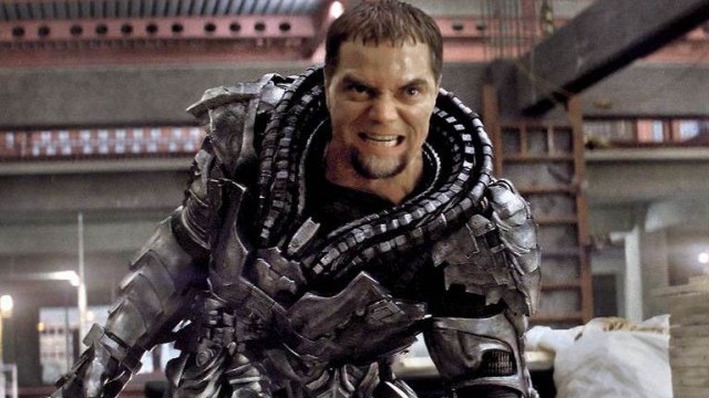Hey CG naysayers -- Zod and his crew (except for Faora) are wearing CG armor.  Yeah!  How's that for unwarranted cost over-runs?  It looks great though.